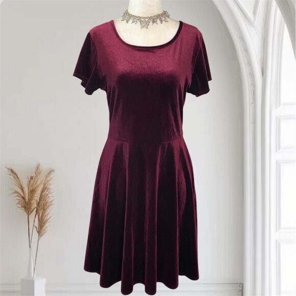 Vintage Witchy Whimsygoth Dark Red Burgundy Velvet Midi Mini Dress M - Picture 1 of 7